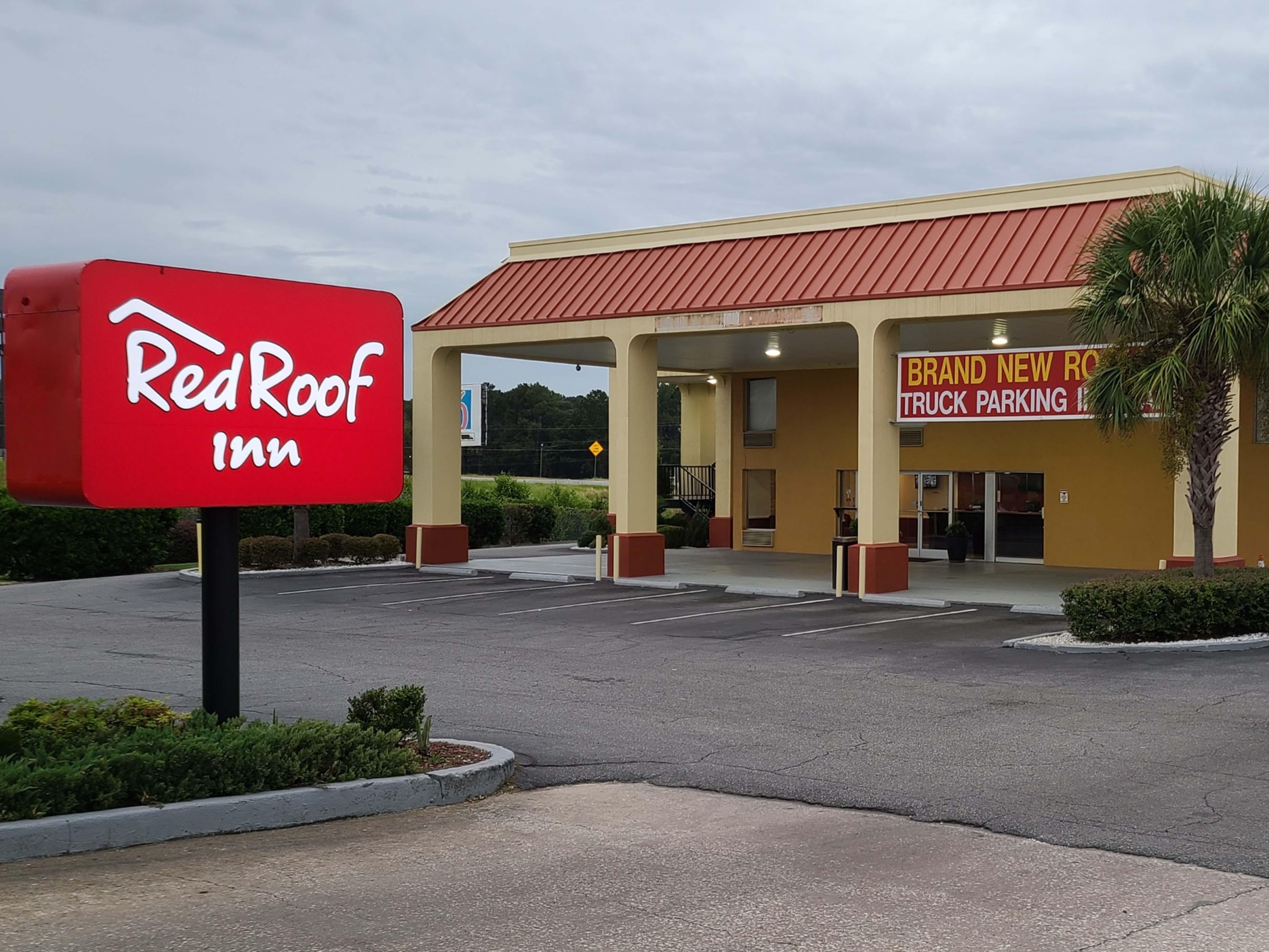 Red Roof Inn Tifton Bagian luar foto